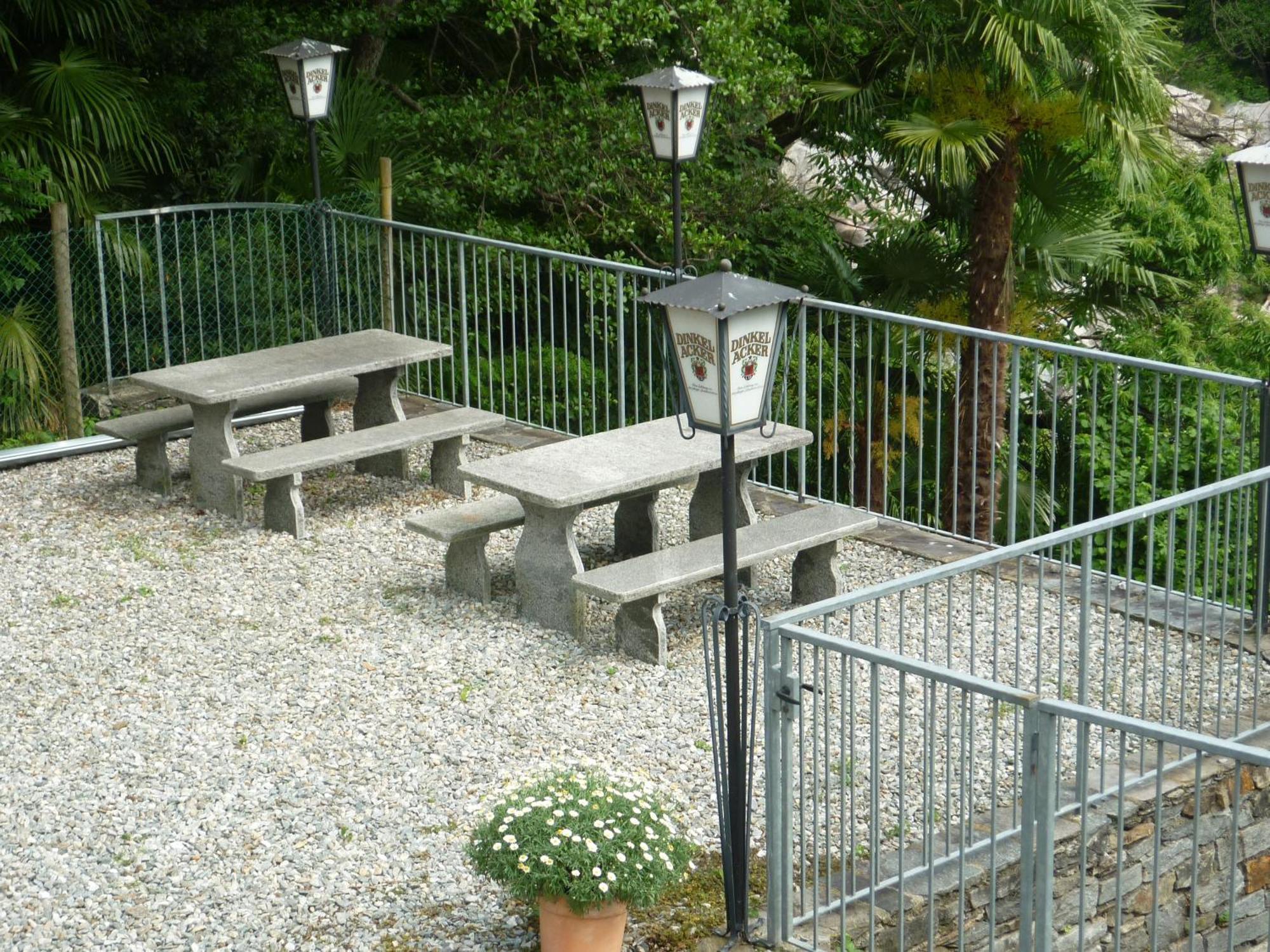 Ristorante Charme Hotel Tre Terre Ponte Brolla Exteriér fotografie